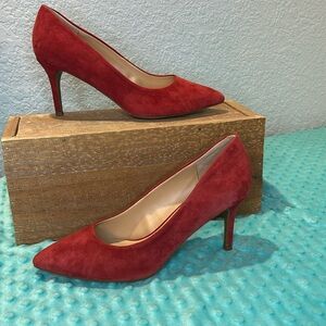 Franco Sarto Bellini suede leather pumps